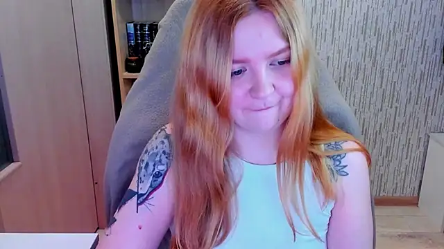 Snapshot of AnitaXVine chatting on April 26, 2026, 6:38 pm AnitaXVine online show from April 26, 2026, 6:38 pm