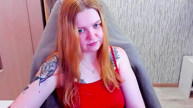 Snapshot of AnitaXVine chatting on May 5, 2026, 7:39 pm AnitaXVine online show from May 5, 2026, 7:39 pm
