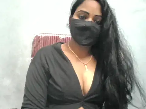 Snapshot of Rathi-priyaa chatting on April 27, 2026, 4:43 am Rathi-priyaa online show from April 27, 2026, 4:43 am