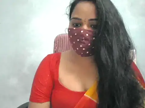 Snapshot of Rathi-priyaa chatting on May 15, 2026, 5:05 am Rathi-priyaa online show from May 15, 2026, 5:05 am