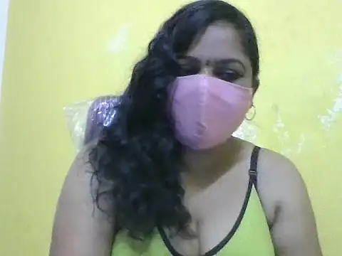 Snapshot of anu-reddyy chatting on May 12, 2026, 5:26 am anu-reddyy online show from May 12, 2026, 5:26 am
