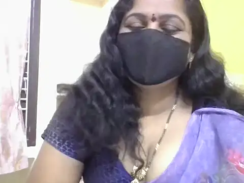 Snapshot of anu-reddyy chatting on April 22, 2026, 9:16 am anu-reddyy online show from April 22, 2026, 9:16 am