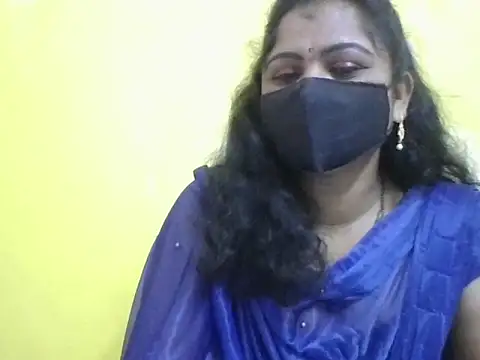 Snapshot of anu-reddyy chatting on April 11, 2026, 4:42 am anu-reddyy online show from April 11, 2026, 4:42 am