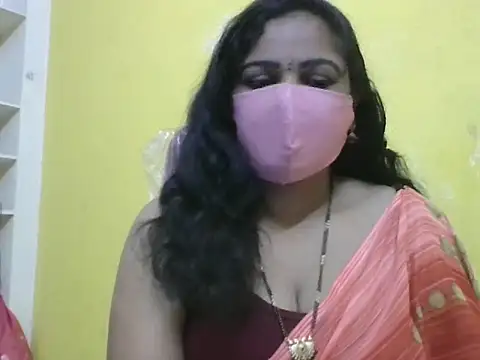 Snapshot of anu-reddyy chatting on May 4, 2026, 4:05 am anu-reddyy online show from May 4, 2026, 4:05 am