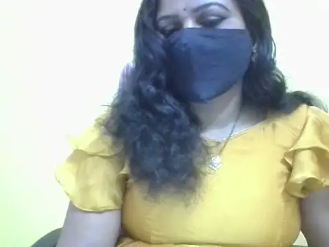 anu-reddyy online show from June 14, 2026, 5:08 am