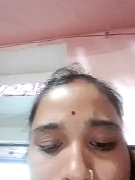 Snapshot of Deepjakolirr chatting on May 1, 2026, 11:04 am Deepjakolirr online show from May 1, 2026, 11:04 am