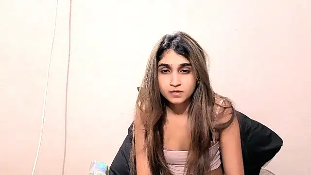 Snapshot of Amber_Rose06 chatting on April 19, 2026, 5:19 am Amber Rose06 online show from April 19, 2026, 5:19 am