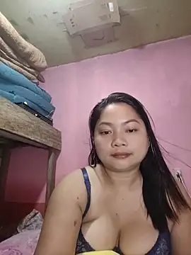 sweety pie18 online show from March 21, 2026, 2:10 pm