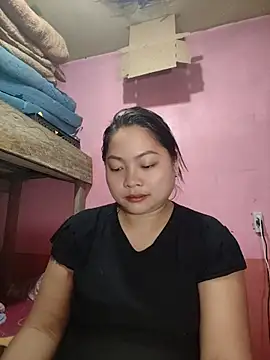 sweety pie18 online show from March 23, 2026, 1:11 pm