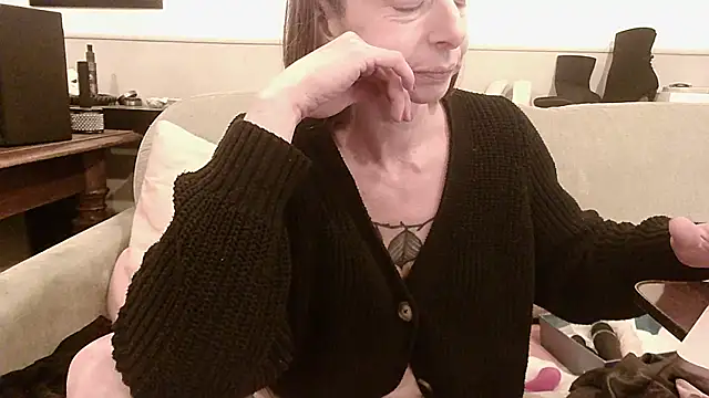 Snapshot of Sexwestworld chatting on May 20, 2026, 8:28 pm Sexwestworld online show from May 20, 2026, 8:28 pm
