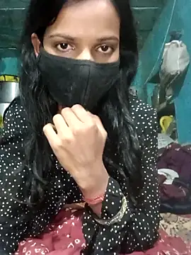 Snapshot of Desi_Couple_P chatting on April 18, 2026, 9:22 am Desi Couple P online show from April 18, 2026, 9:22 am