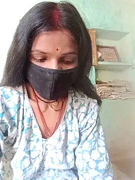 Snapshot of Desi_Couple_P chatting on April 22, 2026, 4:08 am Desi Couple P online show from April 22, 2026, 4:08 am