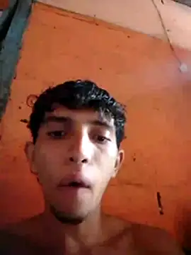 Snapshot of Noscay chatting on July 10, 2026, 1:44 pm Noscay online show from July 10, 2026, 1:44 pm