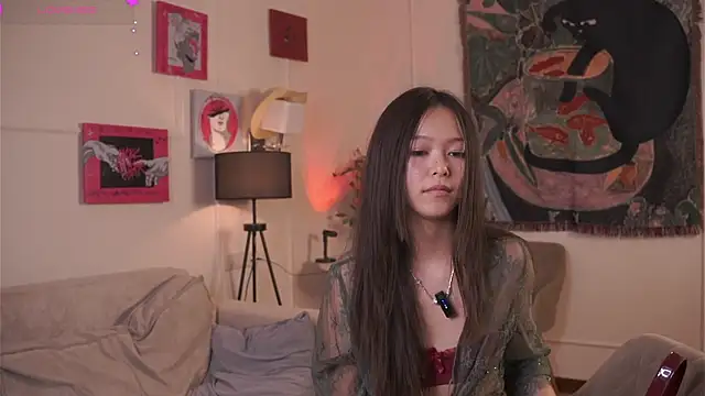 JanelBitther online show from June 23, 2026, 8:40 pm