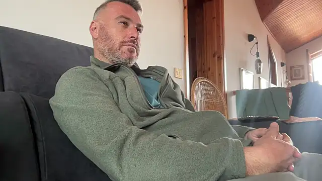 marcovik1 online show from March 13, 2026, 11:37 am