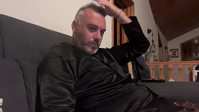 Snapshot of marcovik1 chatting on May 6, 2026, 8:24 pm marcovik1 online show from May 6, 2026, 8:24 pm