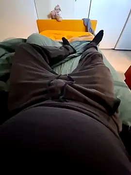 cetriolino online show from February 13, 2026, 6:35 am