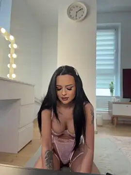 Snapshot of Katty_Pery chatting on April 10, 2026, 2:46 pm Katty Pery online show from April 10, 2026, 2:46 pm