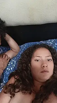 Snapshot of blakeandallisa chatting on April 11, 2026, 1:13 am blakeandallisa online show from April 11, 2026, 1:13 am