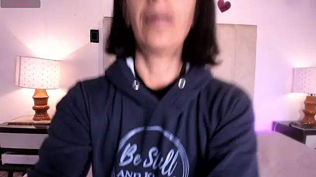 Snapshot of MissMilf_ chatting on April 28, 2026, 7:51 pm MissMilf online show from April 28, 2026, 7:51 pm