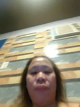 squirtshantal online show from January 15, 2026, 1:53 am