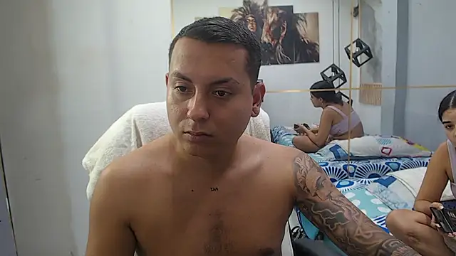 Snapshot of vanessa_f chatting on March 17, 2026, 7:17 pm vanessa f online show from March 17, 2026, 7:17 pm