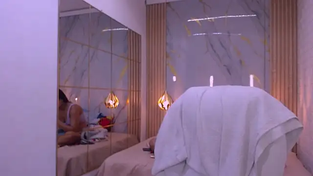 Snapshot of vanessa_f chatting on March 20, 2026, 7:15 pm vanessa f online show from March 20, 2026, 7:15 pm