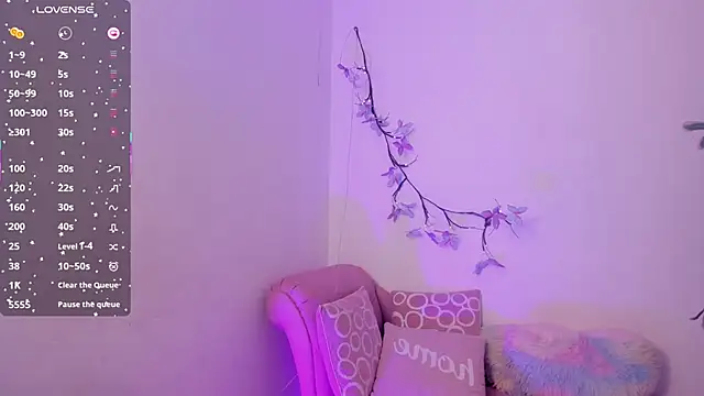 Snapshot of CatalinaBlaze chatting on March 13, 2026, 11:54 pm CatalinaBlaze online show from March 13, 2026, 11:54 pm