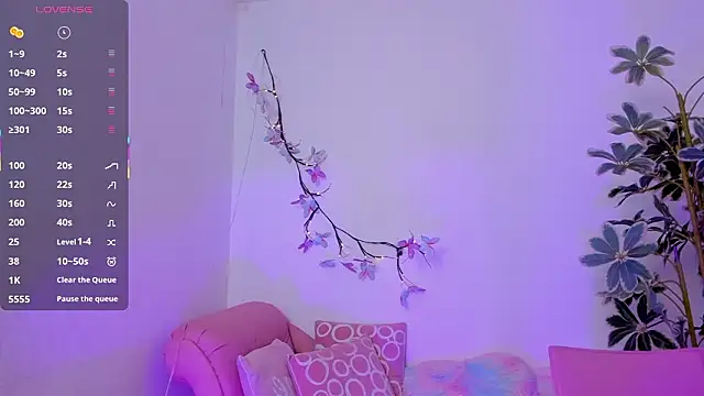 Snapshot of CatalinaBlaze chatting on March 10, 2026, 11:31 pm CatalinaBlaze online show from March 10, 2026, 11:31 pm