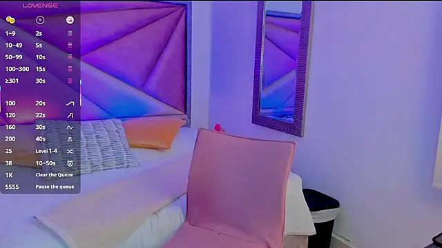 Snapshot of CatalinaBlaze chatting on March 23, 2026, 11:48 pm CatalinaBlaze online show from March 23, 2026, 11:48 pm