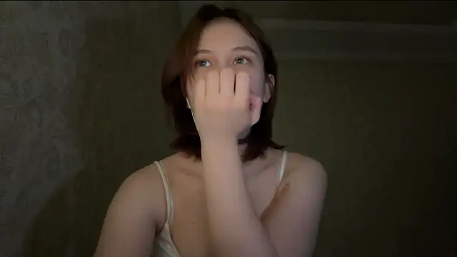 Snapshot of TrueViva chatting on April 25, 2026, 4:04 pm TrueViva online show from April 25, 2026, 4:04 pm