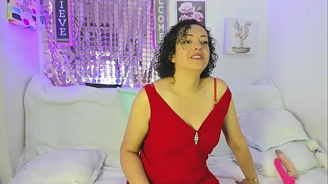 Snapshot of AdeleNasty chatting on March 13, 2026, 2:55 pm AdeleNasty online show from March 13, 2026, 2:55 pm