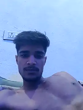 Snapshot of kaushikhotty chatting on June 3, 2026, 10:05 am kaushikhotty online show from June 3, 2026, 10:05 am