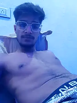 Snapshot of kaushikhotty chatting on June 12, 2026, 8:39 pm kaushikhotty online show from June 12, 2026, 8:39 pm