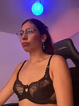 Kadah  online show from March 12, 2026, 1:33 am