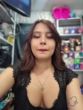Ana  victoriaa online show from May 14, 2026, 5:43 pm