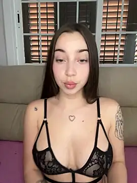 rosemistic online show from May 8, 2026, 5:39 pm