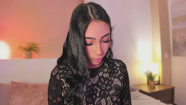 Snapshot of _victoria_lee chatting on April 25, 2026, 12:30 pm victoria lee online show from April 25, 2026, 12:30 pm