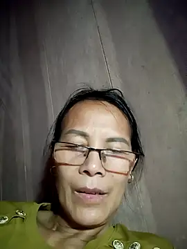 Snapshot of toyo_668 chatting on April 4, 2026, 1:39 pm toyo 668 online show from April 4, 2026, 1:39 pm