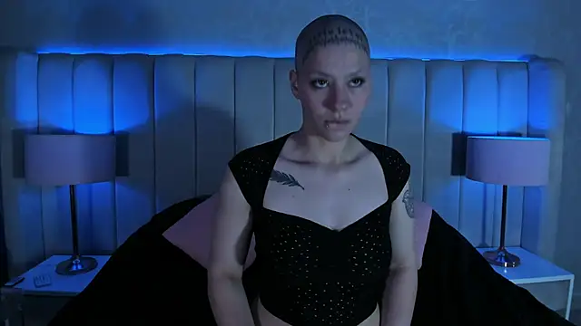 Snapshot of Raven1fox chatting on March 14, 2026, 3:23 am Raven1fox online show from March 14, 2026, 3:23 am