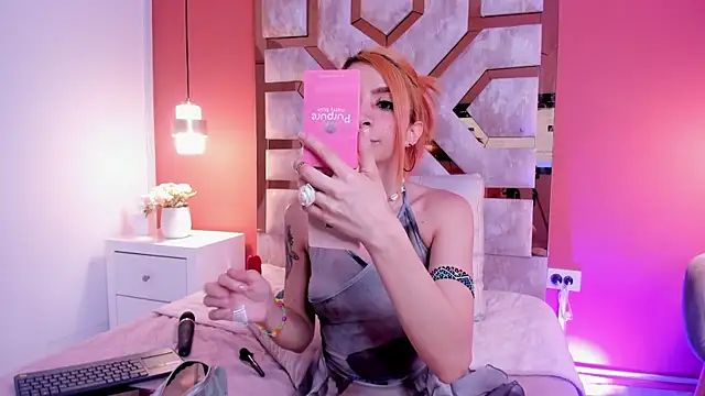 Snapshot of Justmia69 chatting on May 7, 2026, 1:54 am Justmia69 online show from May 7, 2026, 1:54 am