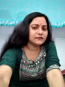 Snapshot of Anushka_Singh0 chatting on April 4, 2026, 7:59 am Anushka Singh0 online show from April 4, 2026, 7:59 am