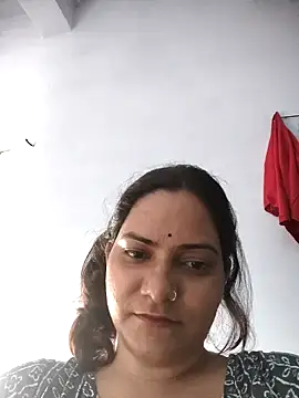 Snapshot of Anushka_Singh0 chatting on May 6, 2026, 12:20 pm Anushka Singh0 online show from May 6, 2026, 12:20 pm