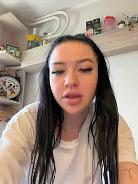 SashaLorrenz online show from March 23, 2026, 8:36 am