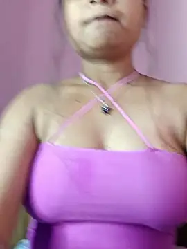 queen liza  online show from February 14, 2026, 7:52 am