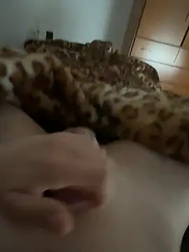 jacobbb5 online show from May 4, 2026, 12:52 pm
