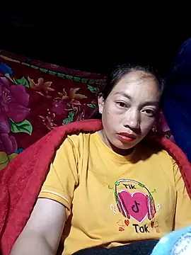 Snapshot of Susuu5790 chatting on March 5, 2026, 12:51 am Susuu5790 online show from March 5, 2026, 12:51 am