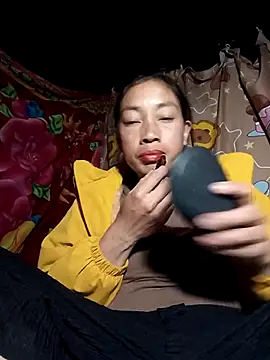 Snapshot of Susuu5790 chatting on March 18, 2026, 12:51 pm Susuu5790 online show from March 18, 2026, 12:51 pm