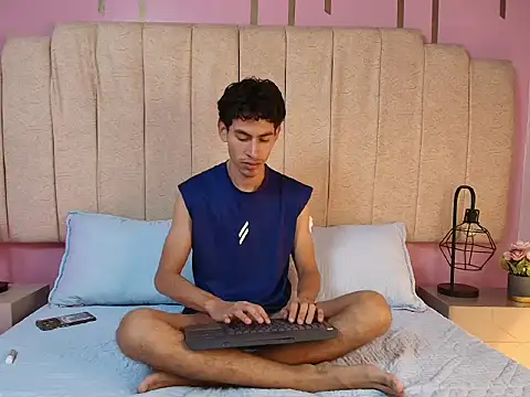 skinny jean  online show from February 26, 2026, 8:31 pm