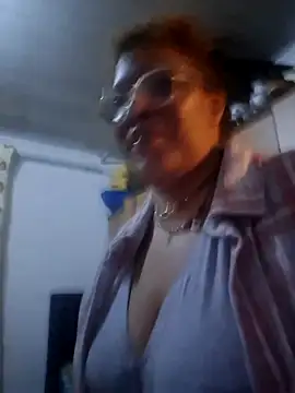 SmokAss online show from February 18, 2026, 6:15 pm